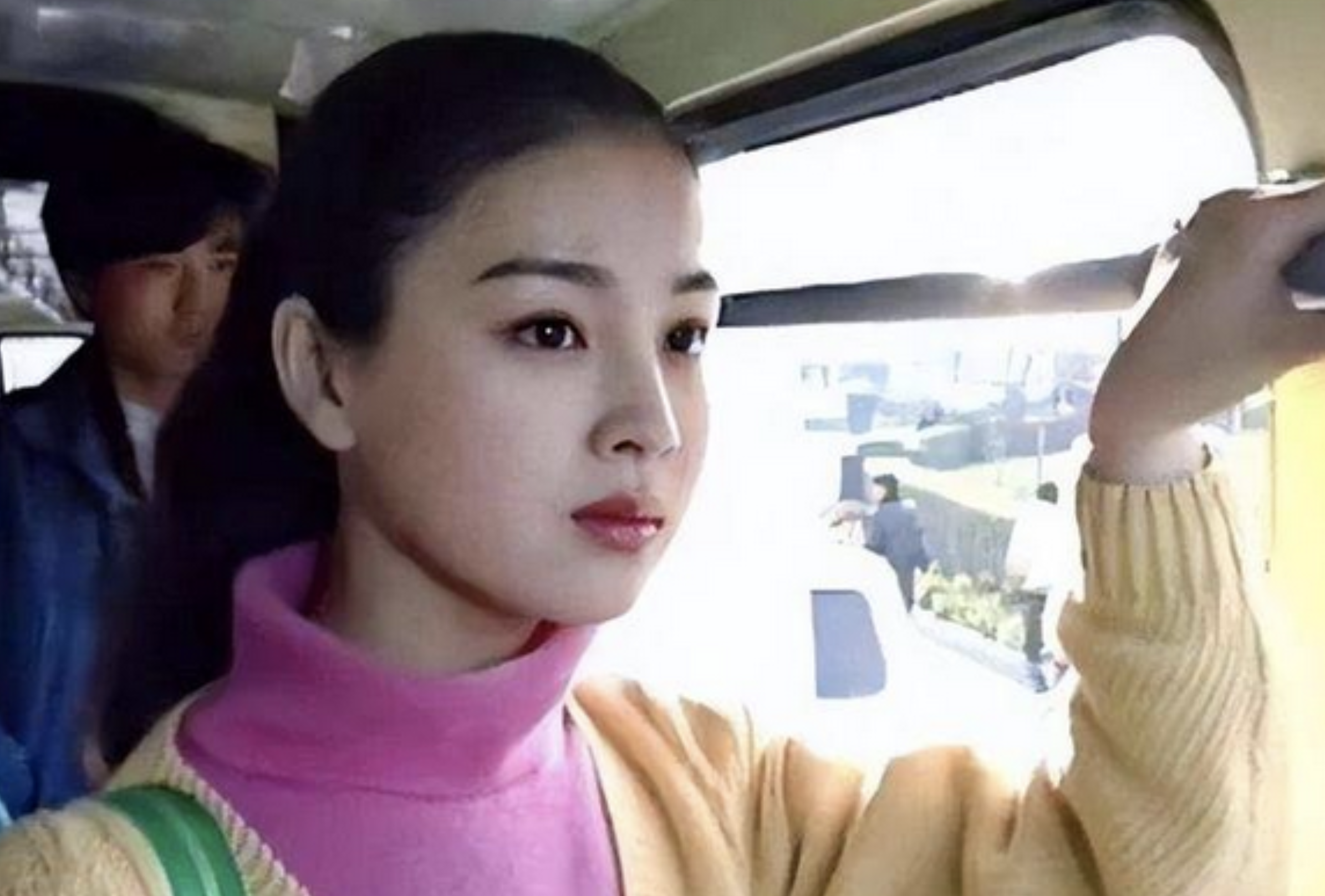 中国古典美人(8位好看的“中国式”天然美女，没整容没微调，颜值甩网红十条街)