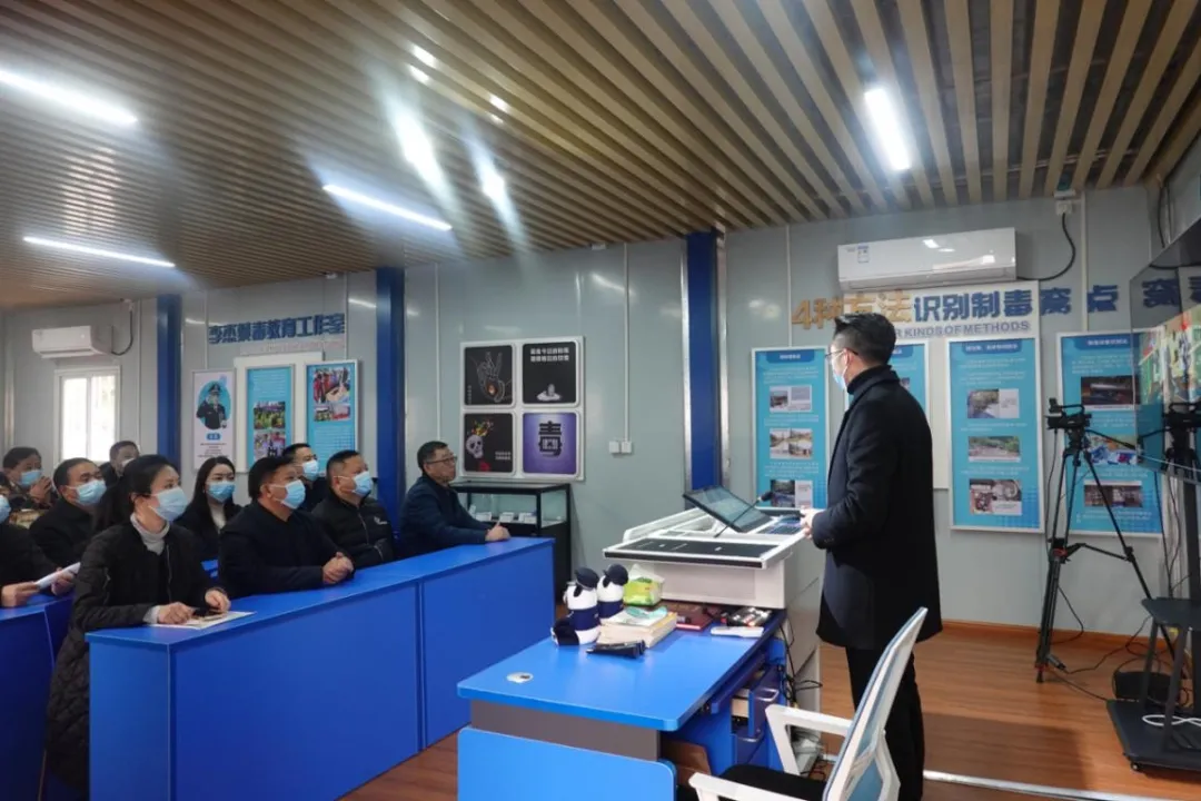 成都市国家通用语言文字教育教学培训基地开班仪式及成都市民族工作联席会议暨金牛区民族工作联席会成功举办