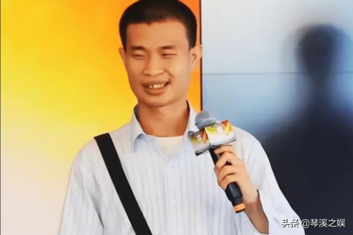 女学霸倒追北大“韦神”，两人性格截然相反，真心爱慕还是蹭流量