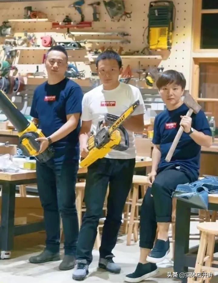 湖南伢子搞不定爱吃的老广，无人排队的广州文和友，危险了