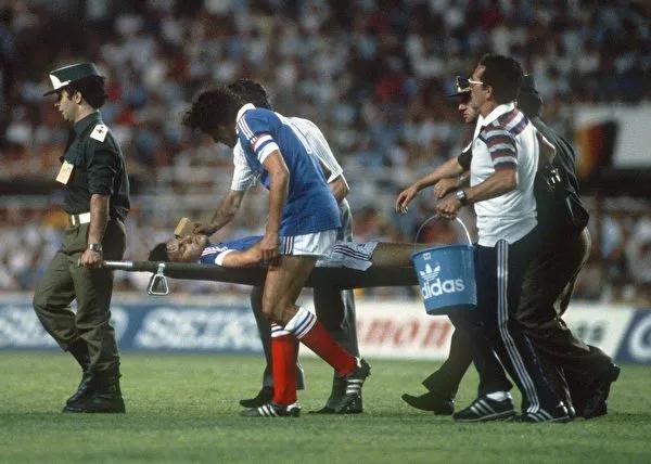 1986年世界杯法国对巴西（世界杯十大经典对决）