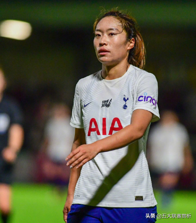 中国女足夺冠功臣唐佳丽又遭弃用,或被迫离开热刺