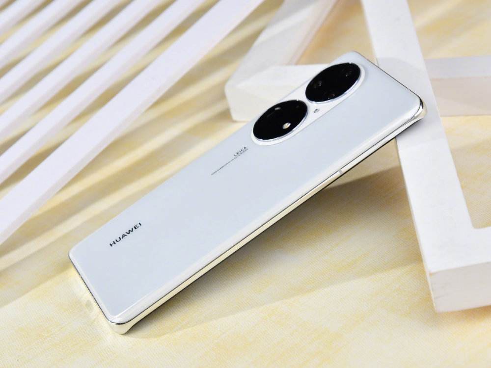 目前好评率最高的3款手机，都在93%以上，放心入手不吃亏