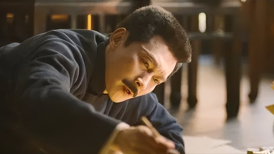 借由3人物面临的冲突,解读《觉醒年代》中"痛苦的超越"