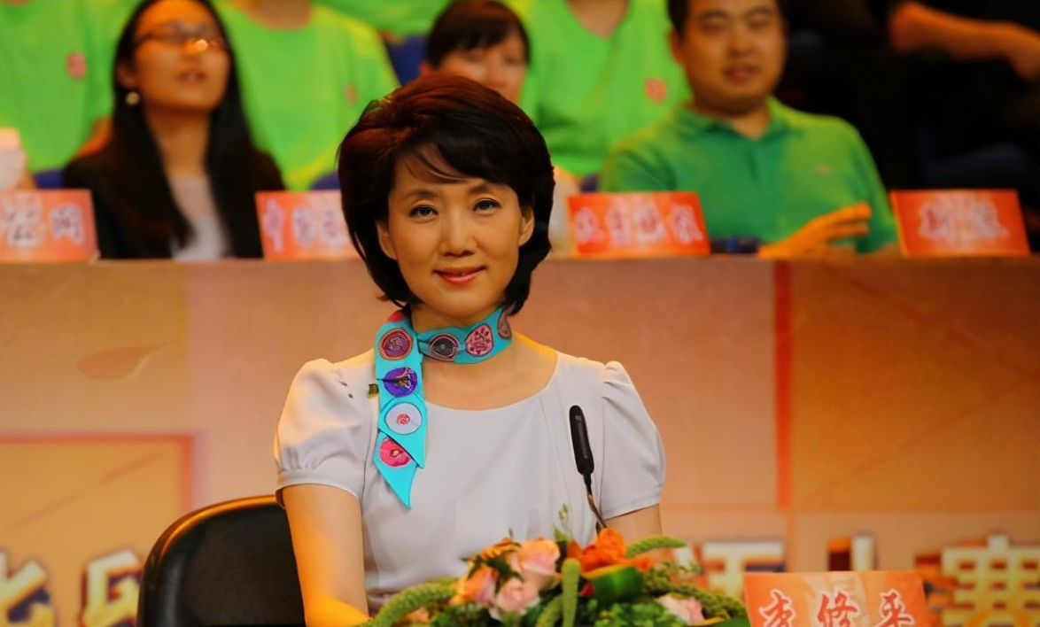 事实证明,60岁"无子无女"的李修平,已经走上另一条人生大道