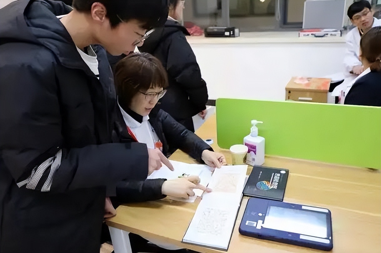 医学专业“受欢迎度”排名，口腔医学热度上升，榜首成为考生新宠