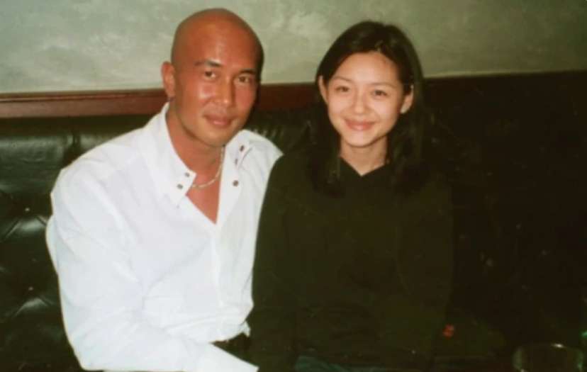 大S具俊曄結婚照曝光，大S瘦脫相模樣大變，二人同框像兩代人