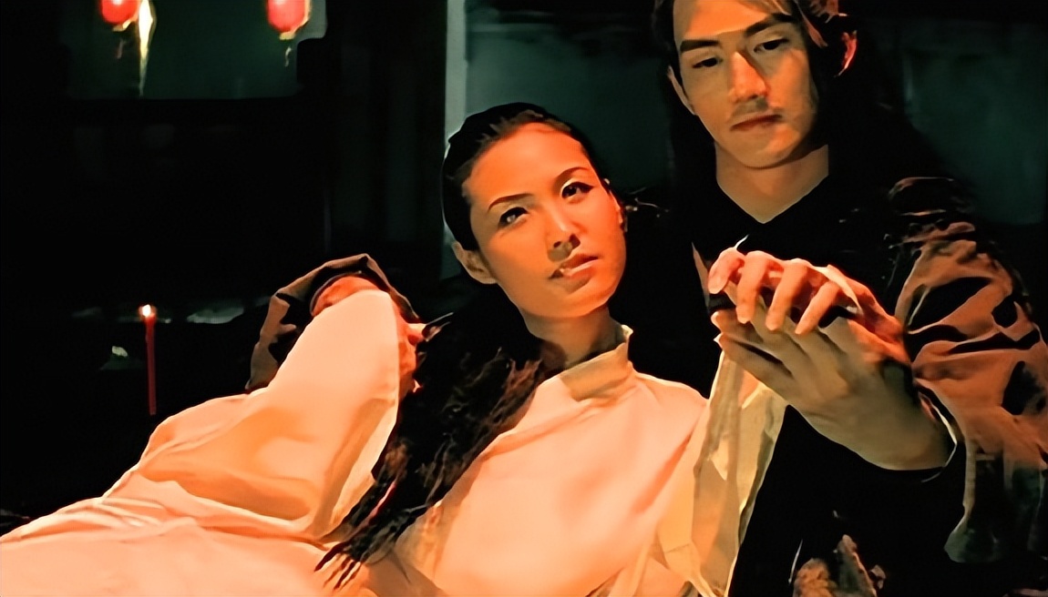 刘畊宏晒女儿近照，9岁小泡芙眼睛黑亮长相清秀，被赞：美人胚子