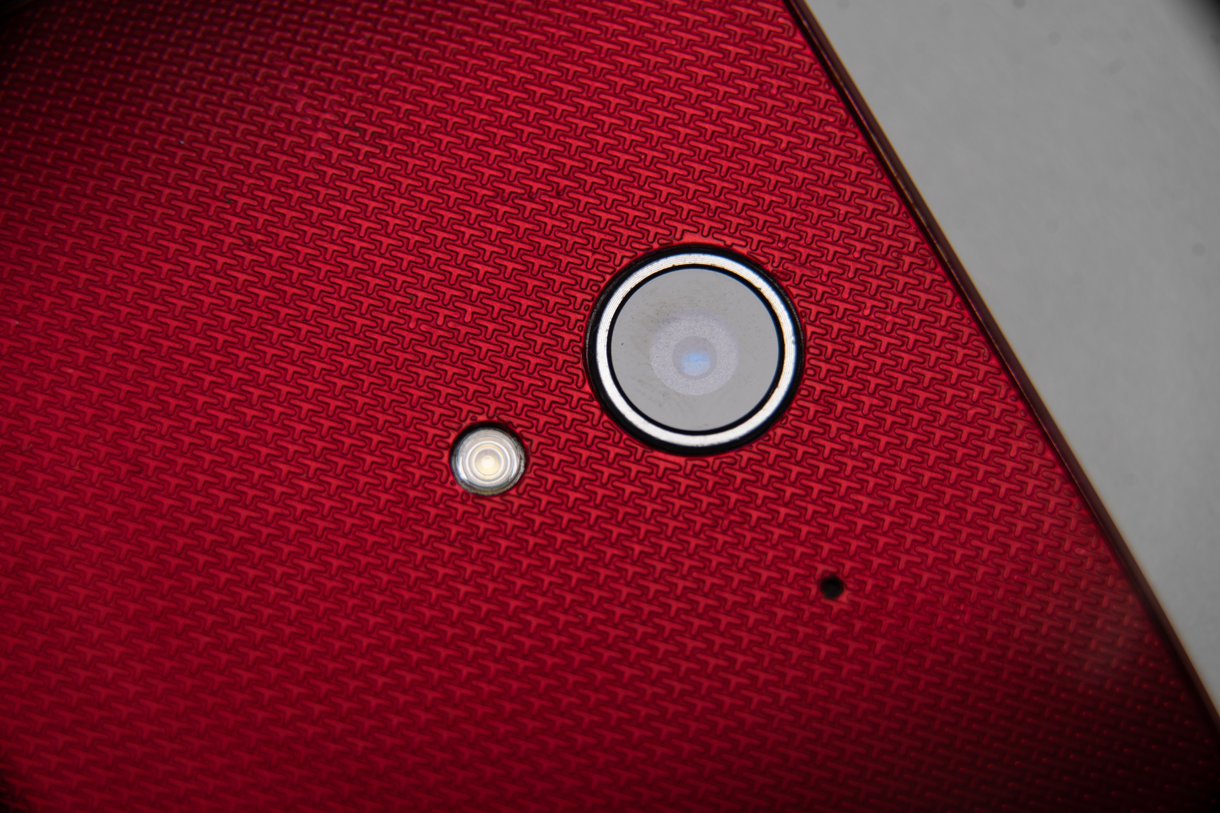 全面屏鼻祖-夏普402sh(外观与屏幕)