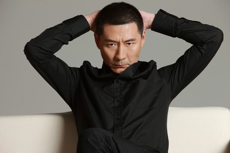 邀约也变得越来越少可伴随着行业环境的改变后,余震也开始放弃谍战片