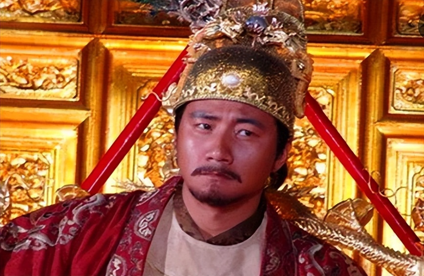 同样演“朱元璋”，把胡军与四位老戏骨放在一起，差别出来了