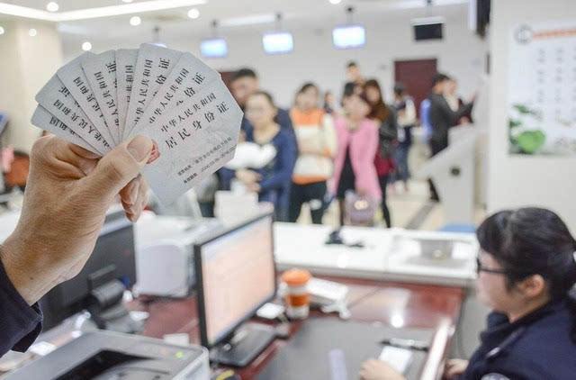 公司法定代表人,公司法定代表人去世了怎么办