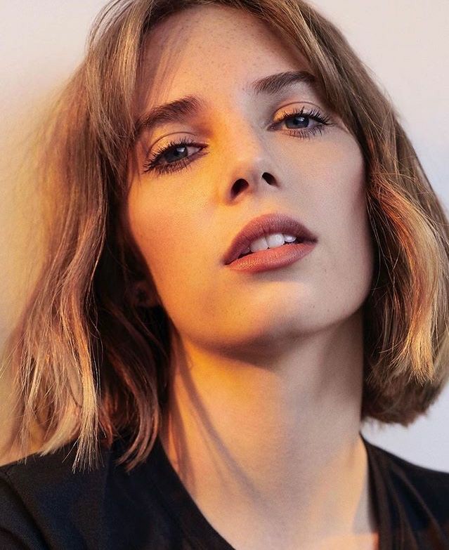 「收藏神颜」怪奇物语"罗宾" 玛雅·霍克(maya hawke)