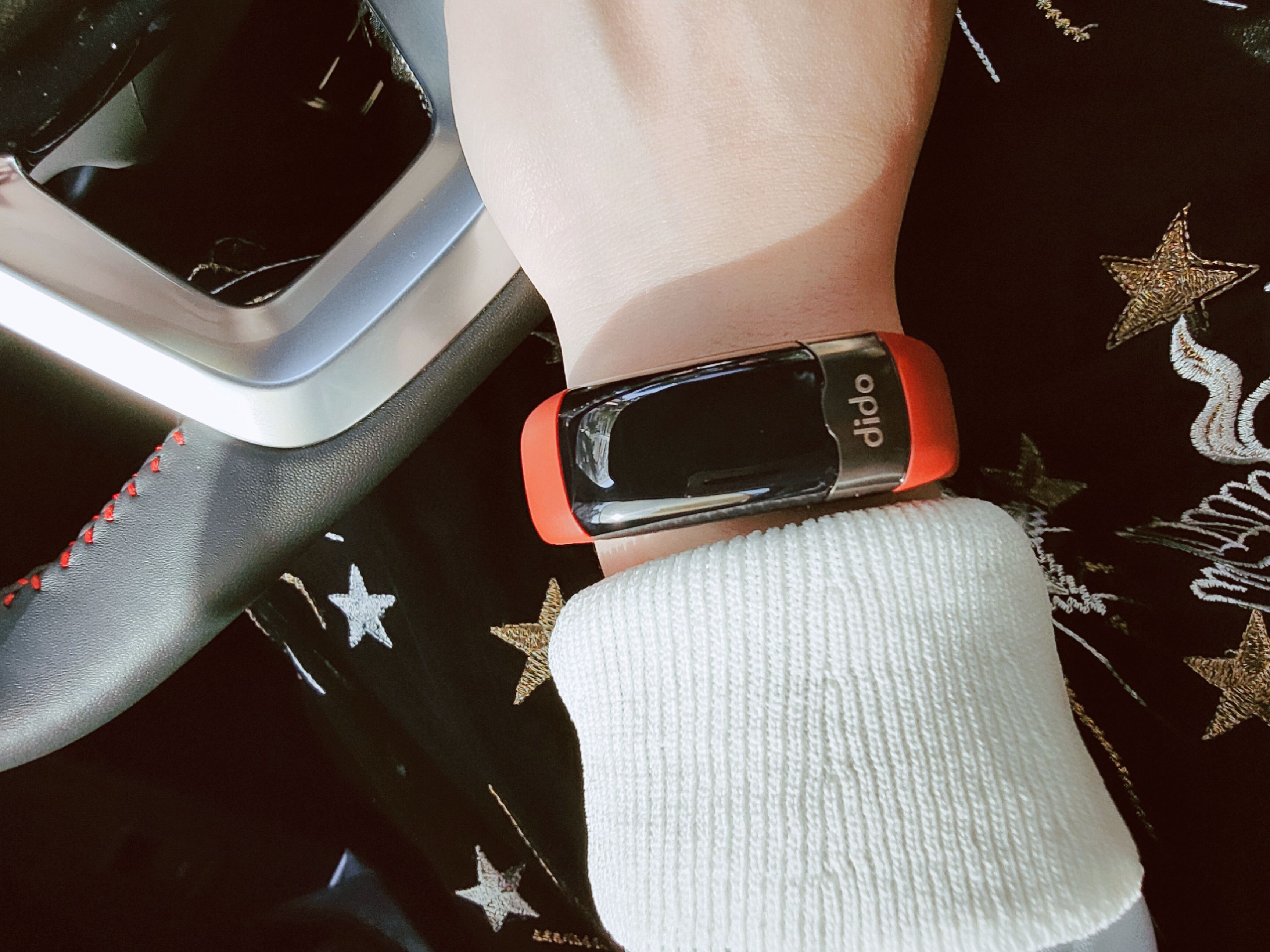 DIDO Y2多彩健康智能手环 让健康通过数据说话