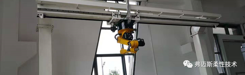 机器人机床联线