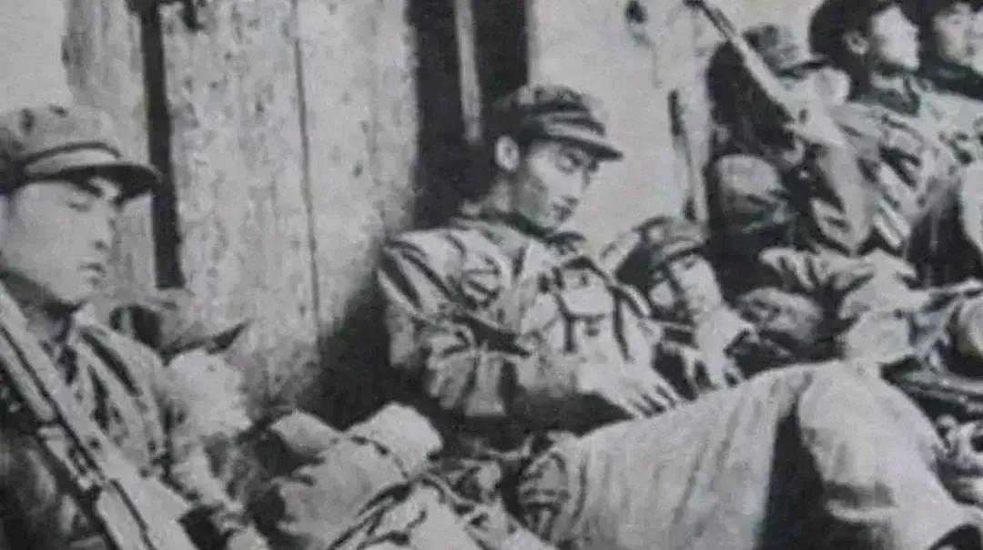 不入民宅，露宿街头，陈毅元帅治军的一大创举