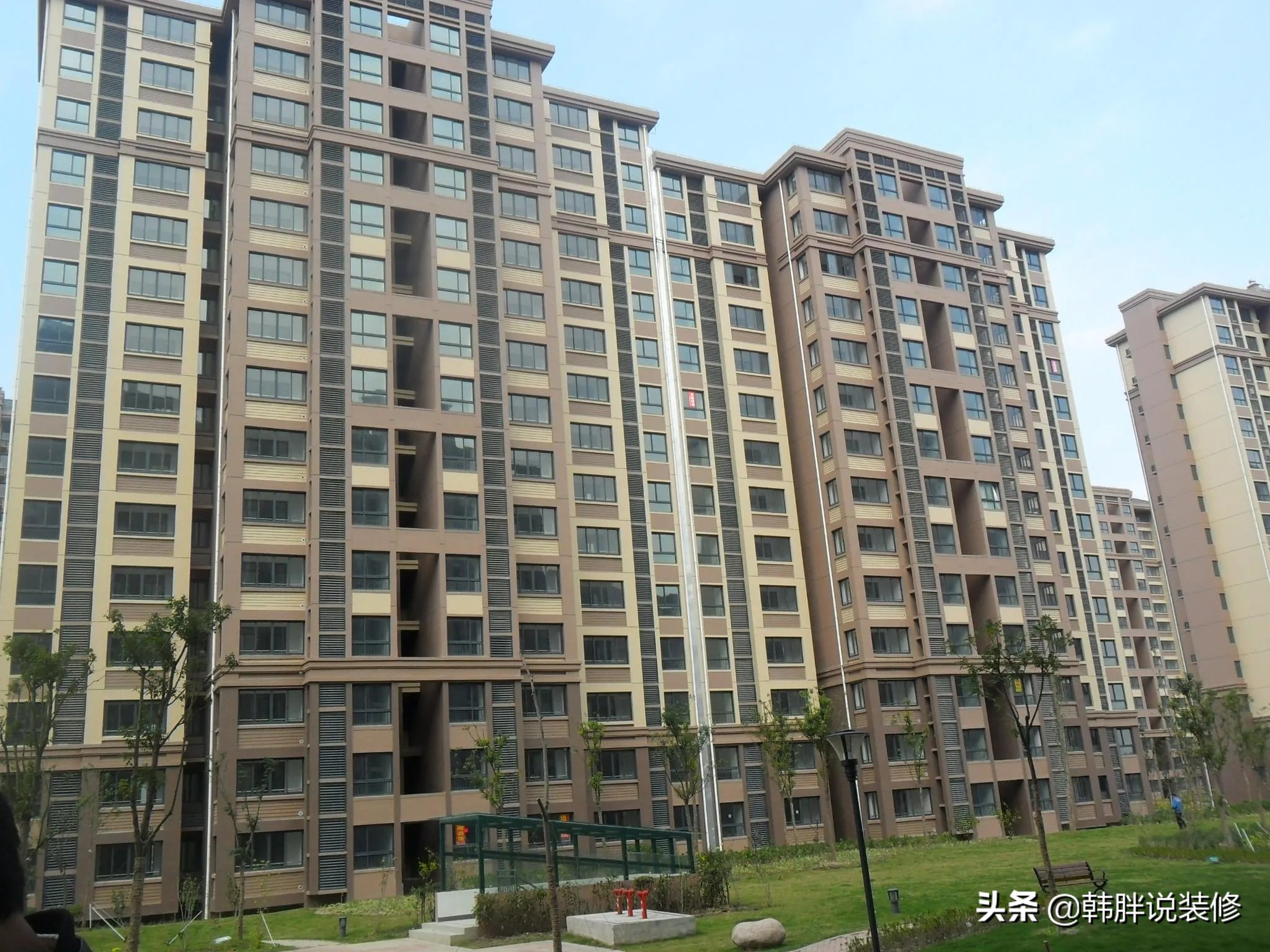 18层的小高层楼房18层小高层