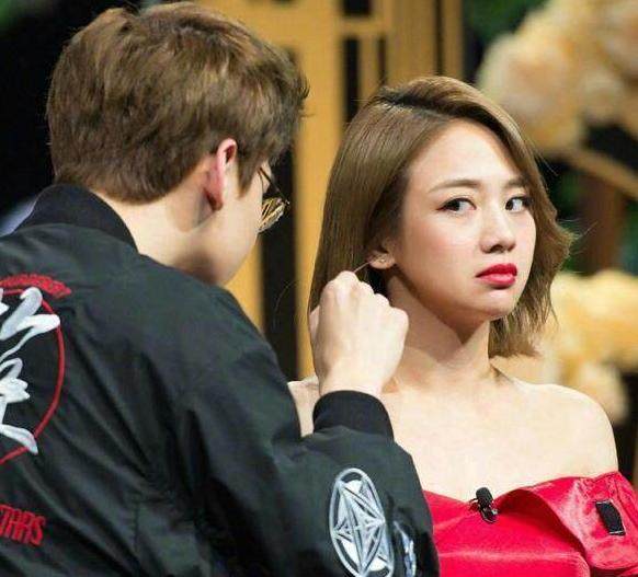 白敬亭：我哥哥叫白岩松，因为一场面试，改变一生