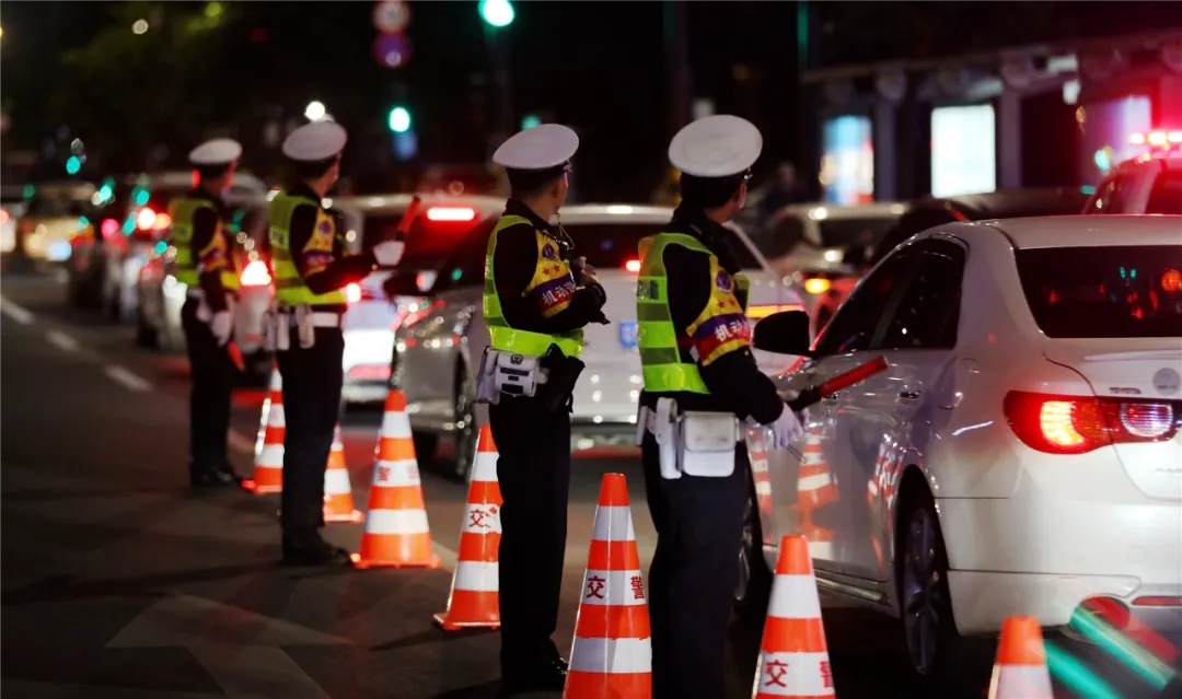 交警大规模交通秩序整治来了！严查各类交通违法行为！持续100天！