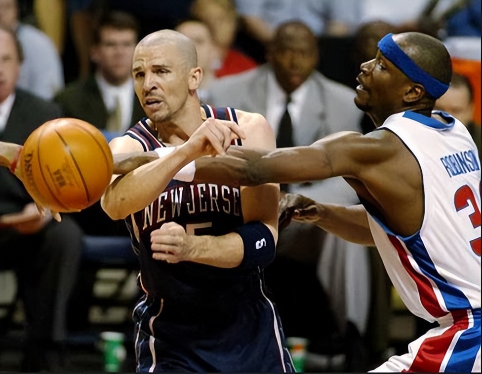 nba总数为什么不算场均(如果NBA有人能做到场均10分10篮板10助攻，能拿顶薪吗？)