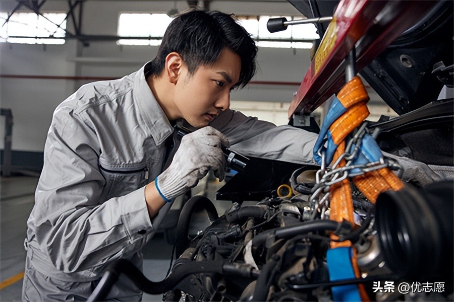 汽车检测与维修技术