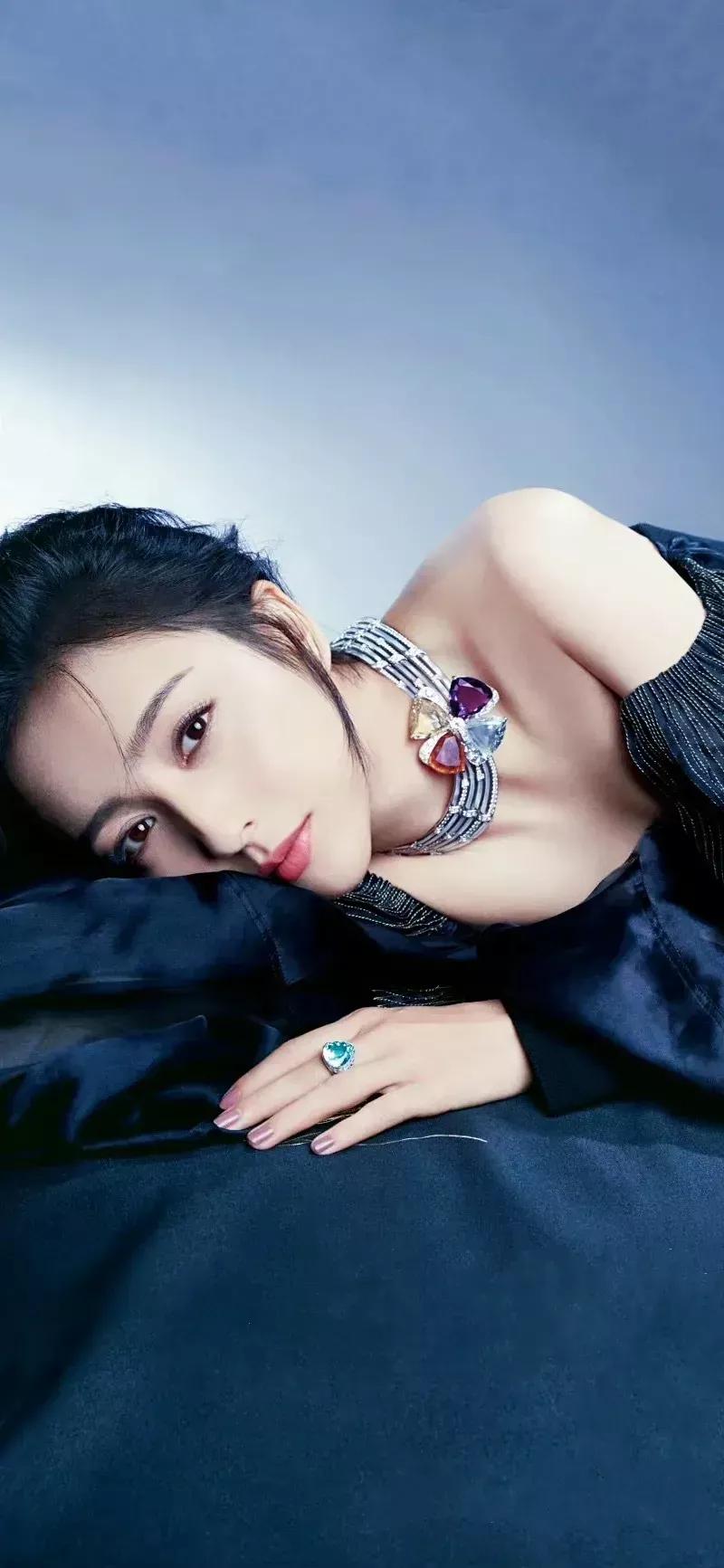 佟丽娅：气质优雅，温婉大方，甜美可人