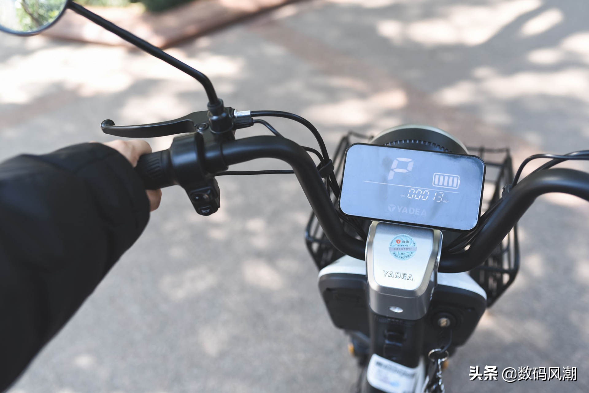 两千元价位最佳成绩单，雅迪欧逸48V15Ah款：配置给足，价格真香