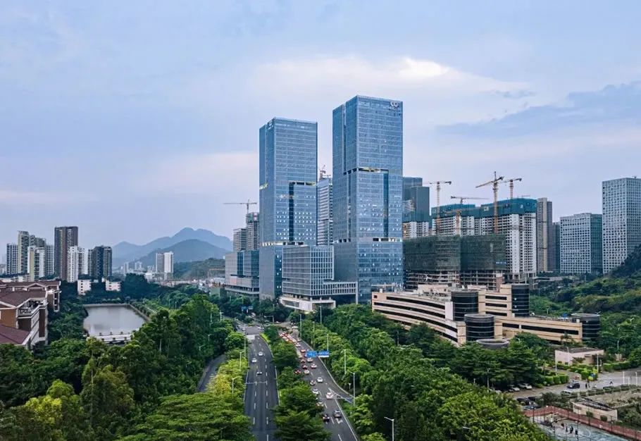 建筑创造办公舒适 |《建筑中国》