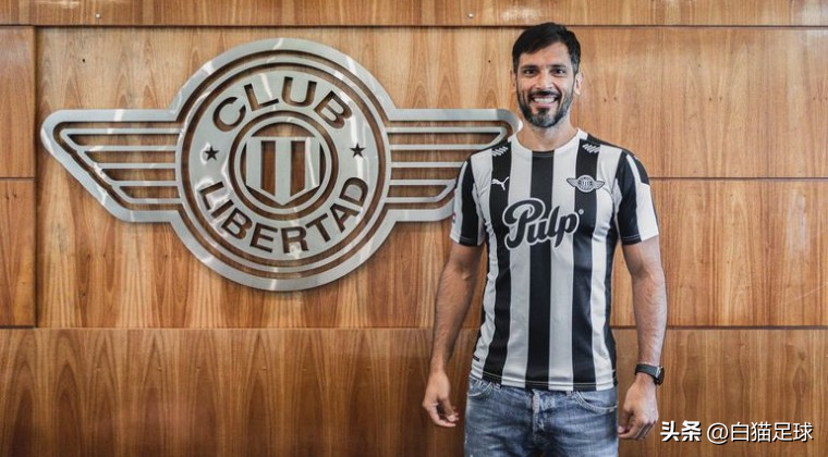 2002世界杯喀麦隆名单（他们还在踢！8位参加过02世界杯的球员仍未退役 你能猜出是谁吗？）