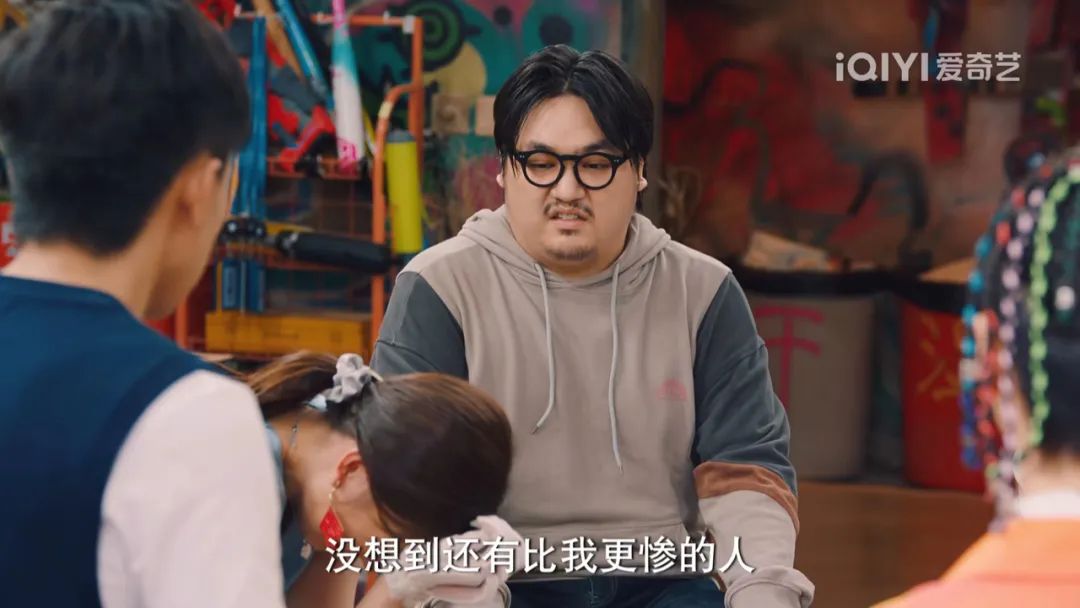 《破事精英》四集看罢，戏里戏外都是求生欲