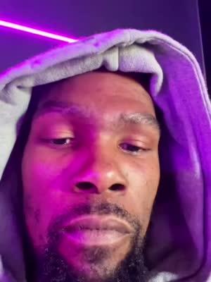 nba球星有哪些进入了抖音（杜兰特首次注册TikTok瞬间吸粉67000粉丝！这该死的气质）-趣拿体育