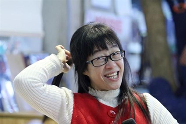 于秀华("残疾诗人"余秀华:父母之命所嫁非人,与90后男友也玩完?