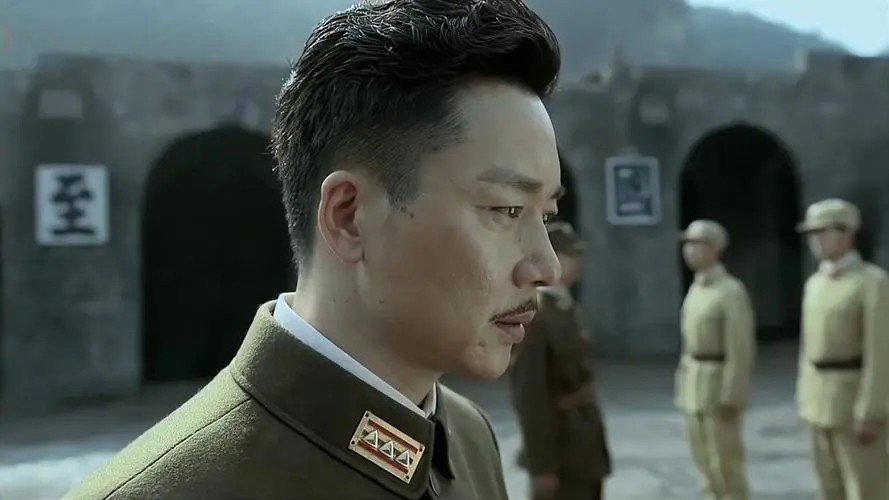 《伪装者》：于曼丽到死都不知道，王天风为何要吃她口中的棒棒糖