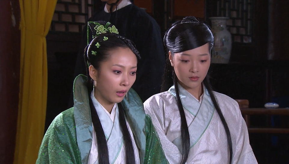 秀女为争当太子妃,穿金戴银,最后的赢家却是最朴素的,国产电影