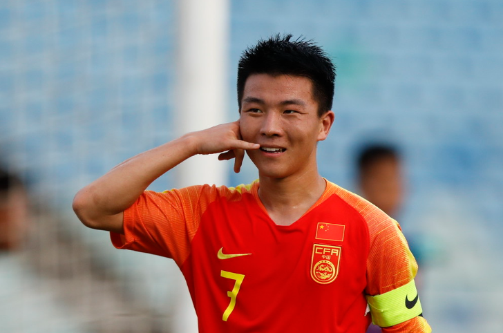 球员司职右中卫(来自安徽的十大知名足球运动员)