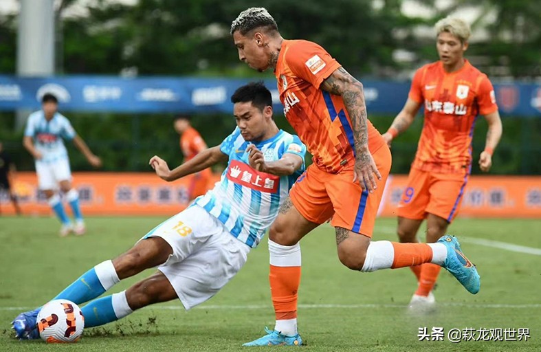 哪里有专业看足球直播的（CCTV5直播泰山VS广州城！CCTV5+直播榜首大战武汉三镇VS上海申花）