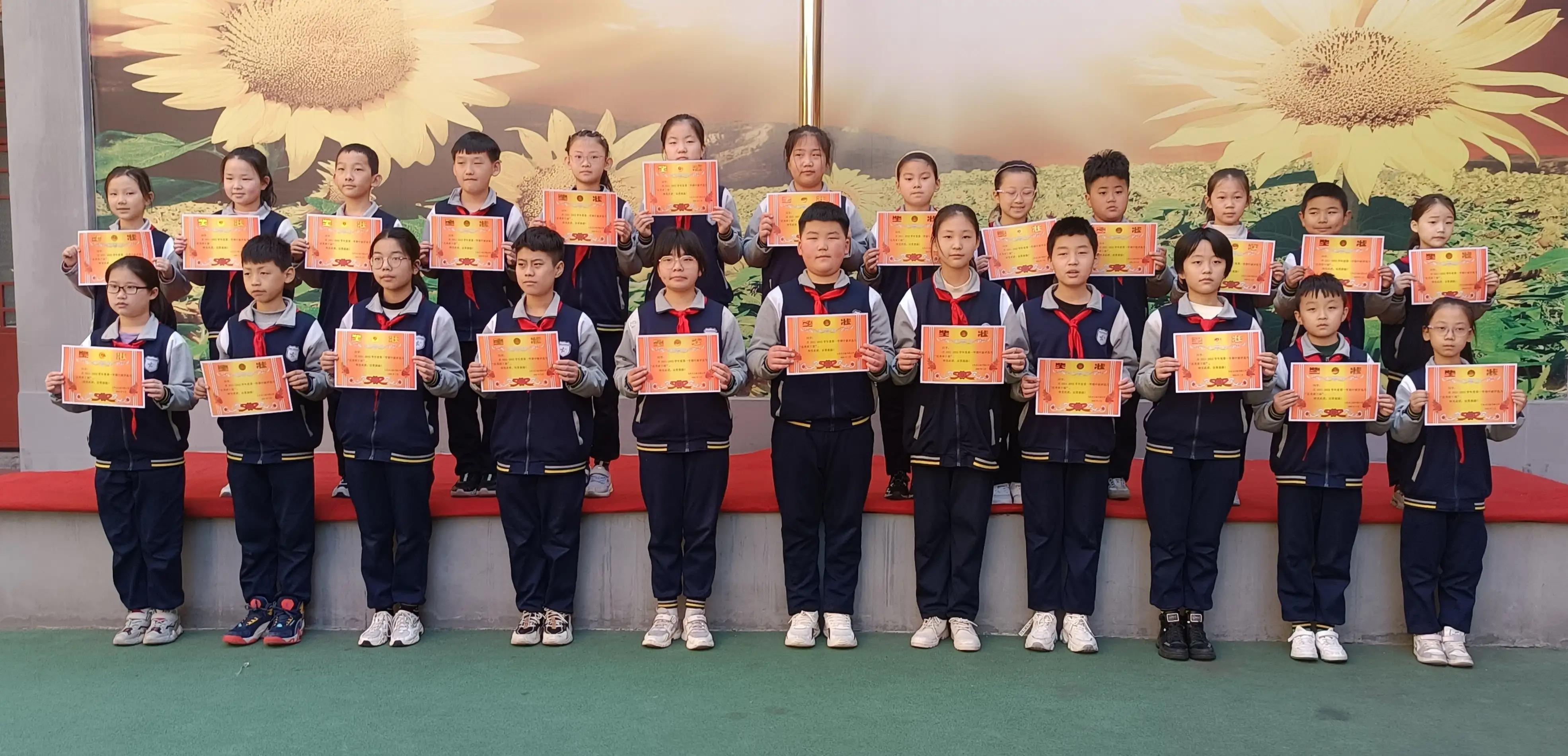 邯郸市丛台区古赵书苑七色光小学丰富社团建设课程打造新校园品牌文化