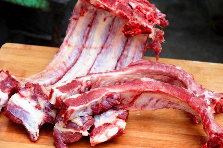 过年买猪肉,认准这4个部位,肉贩常留着自己吃,一般人可不知道