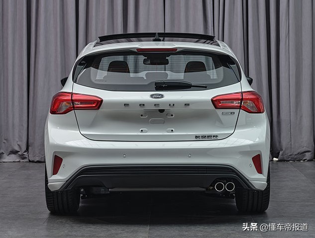 新车 | 换装1.5T四缸发动机，长安福特新款福克斯实车曝光