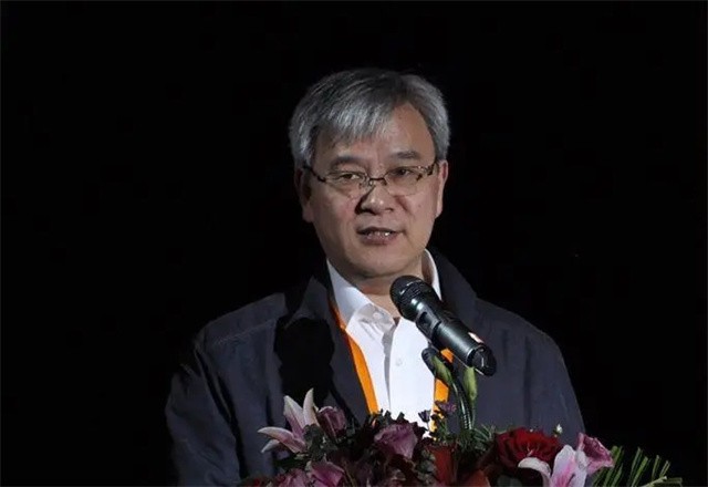 褚健：因贪污坐牢3年，出狱后研发项目，国家又给他3000万