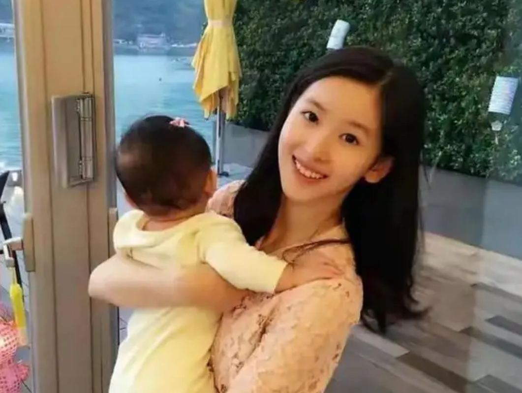 “京东老板”刘强东：把女儿宠成公主，儿子却是他一生的痛