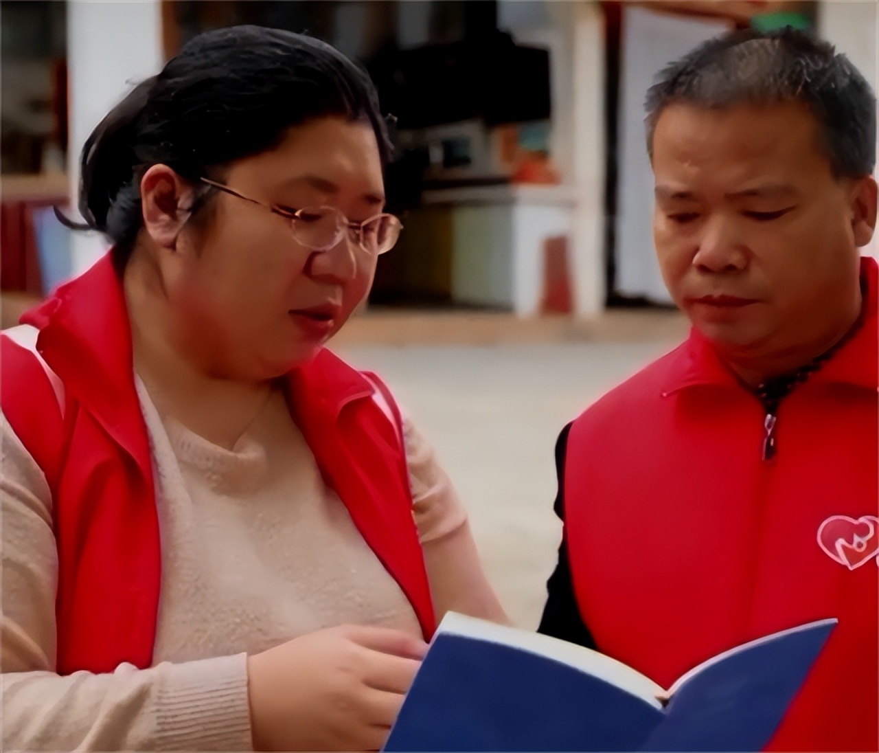 儿子被拐福建27年成为大帅哥，面对生母，他却质疑亲子鉴定是假的