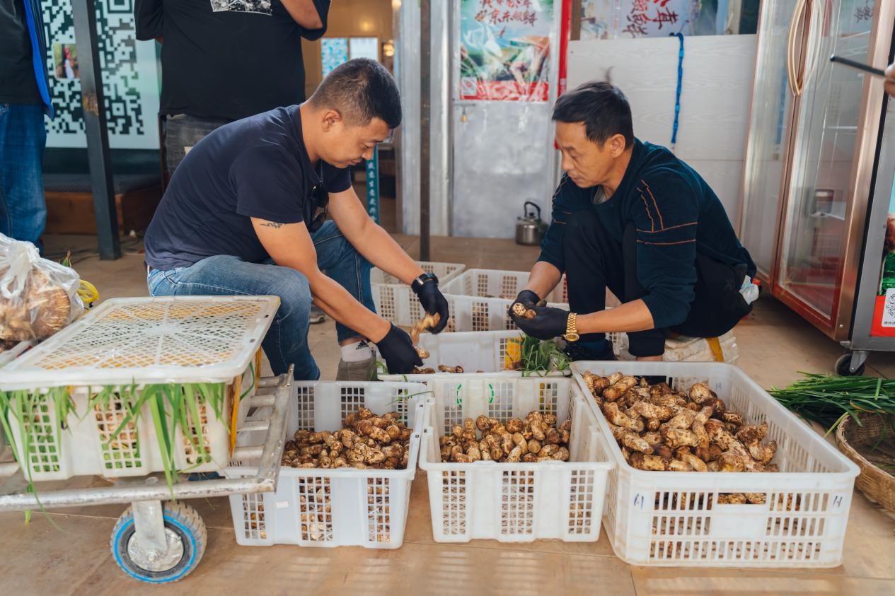 重走舌尖路第六季文旅活动在香格里拉成功举办