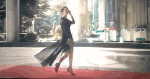 闫妮的“大妈味”、赵丽颖的“土气”，这8位女星，如今判若两人