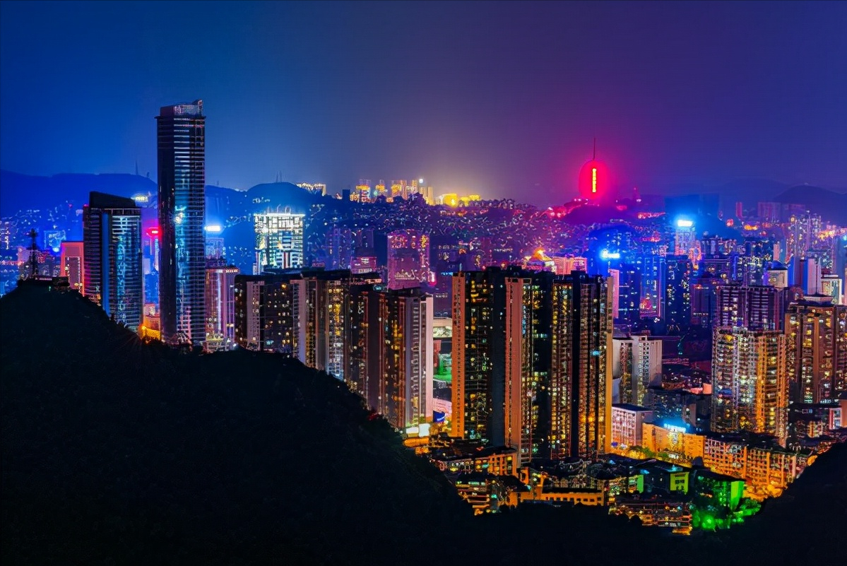 贵阳名达职业培训学校（贵州这2所大学毕业证一文不值）