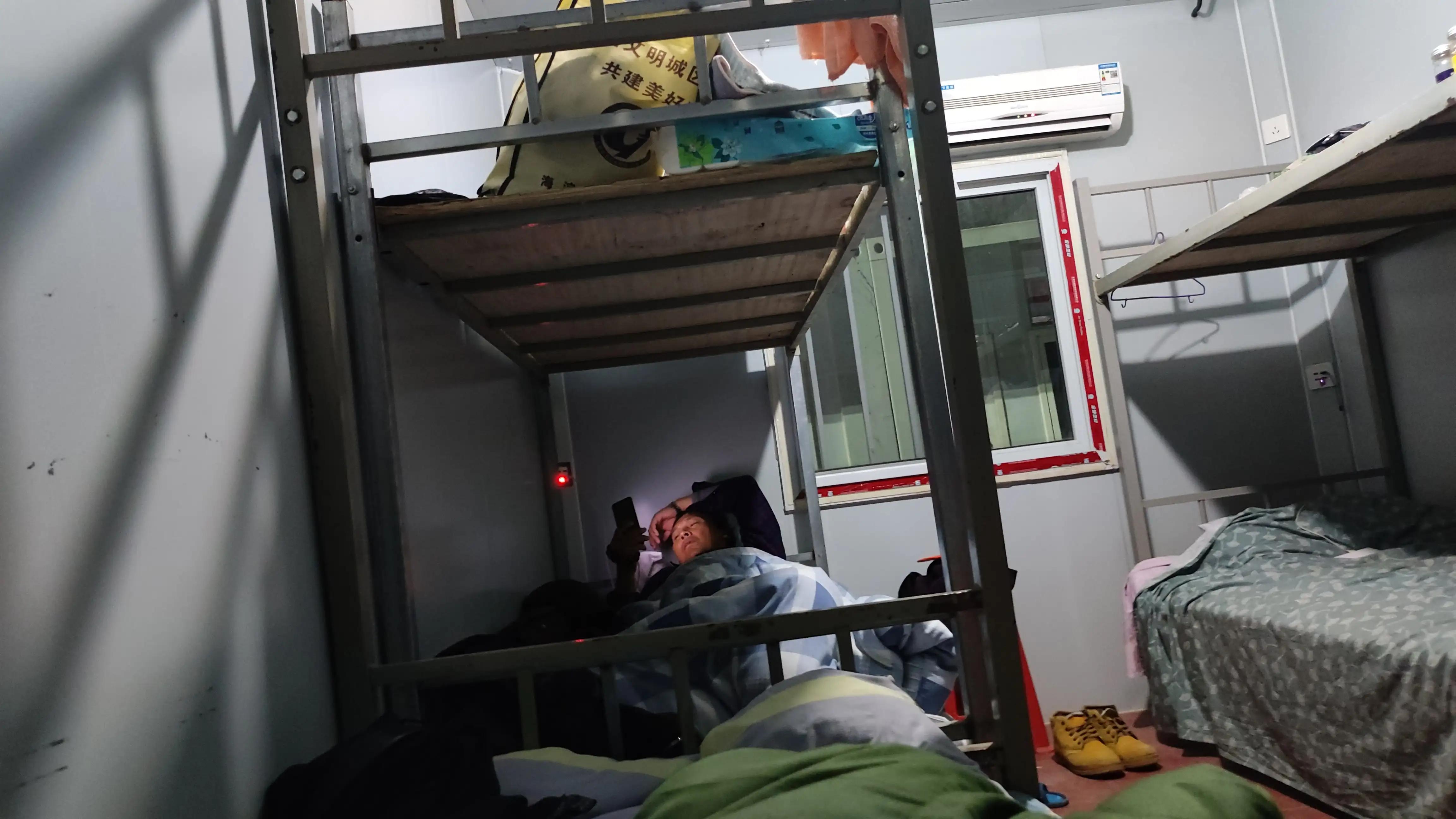 我，90年代的农村大学生，现在成为了农民工，才知道工地上的无情