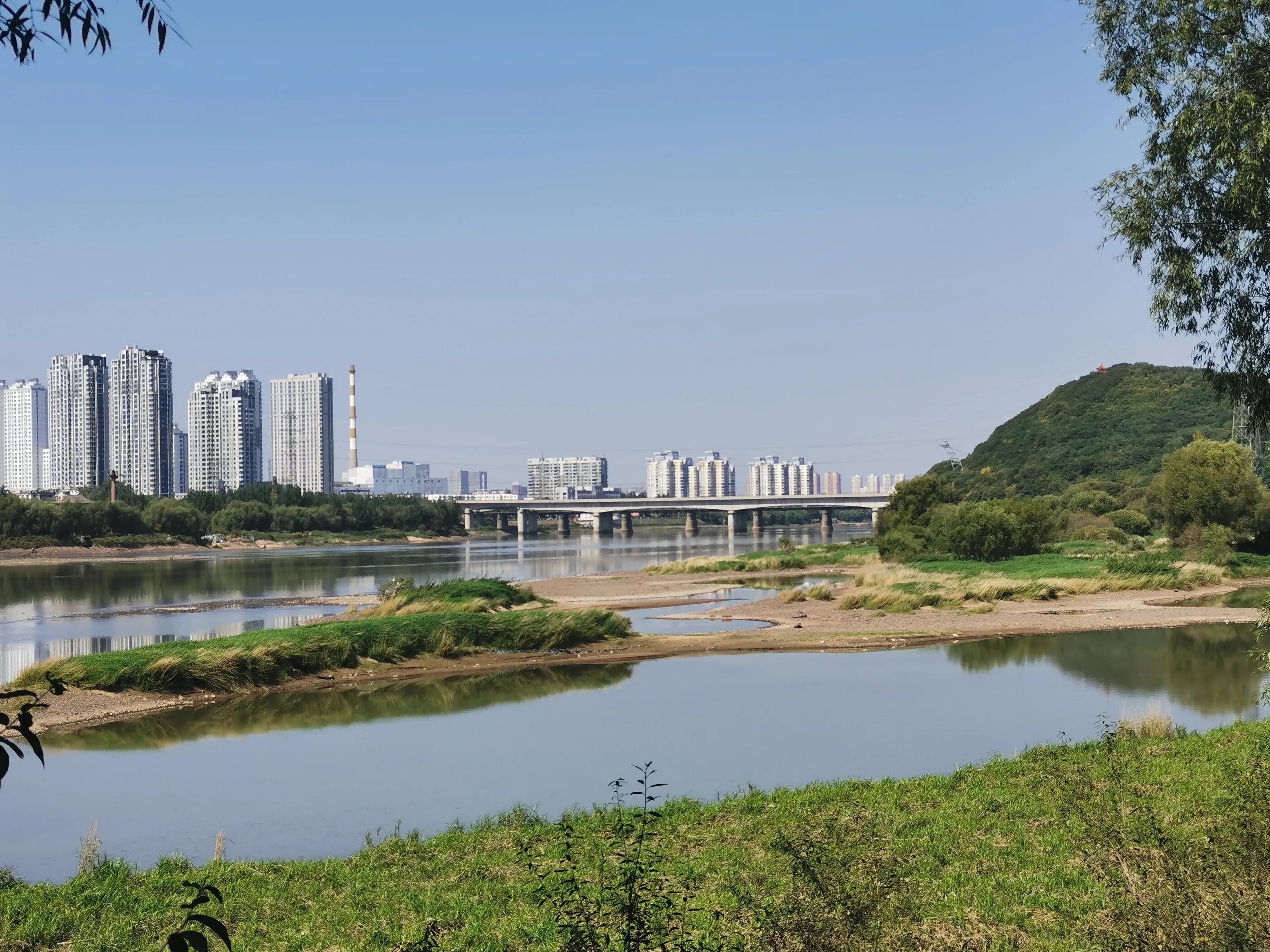 吉林市松花江上铁路桥