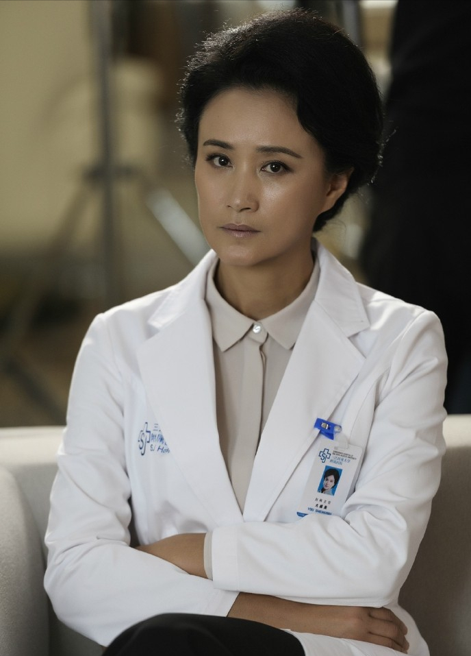 “清咖婆婆”张小磊：嫁圈外丈夫平凡相守几十年，低调做幸福奶奶