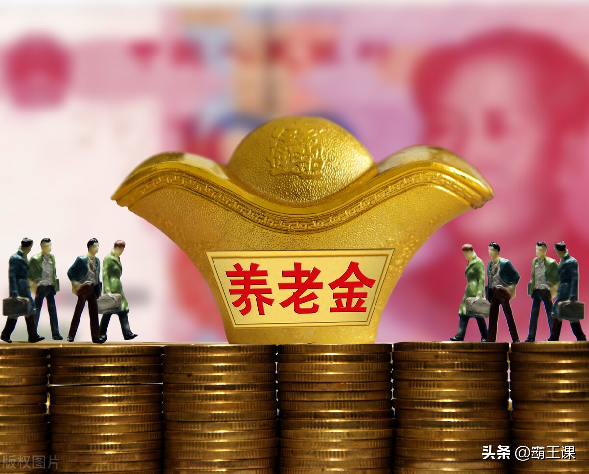在外地打工，今年60岁想一次性补缴社保，在哪里办理？