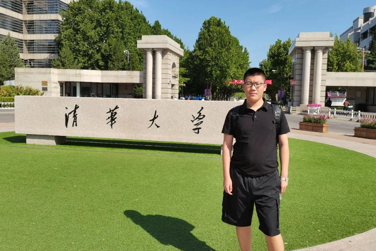 特殊时期出国不香了，清华VS北大，他们的毕业生都去了哪里？